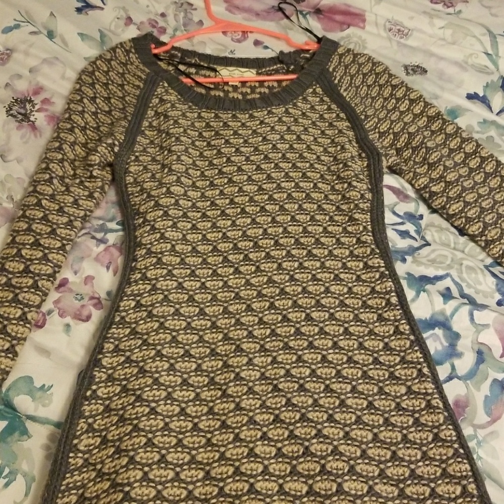Warm and sexy fitted dress.
